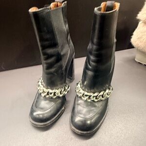 Elegant Black Chain Heeled Boots